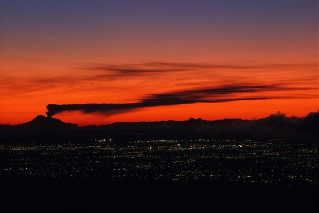 NEW_GLOBAL_WATERMARKED/redoubt_sunset.jpg